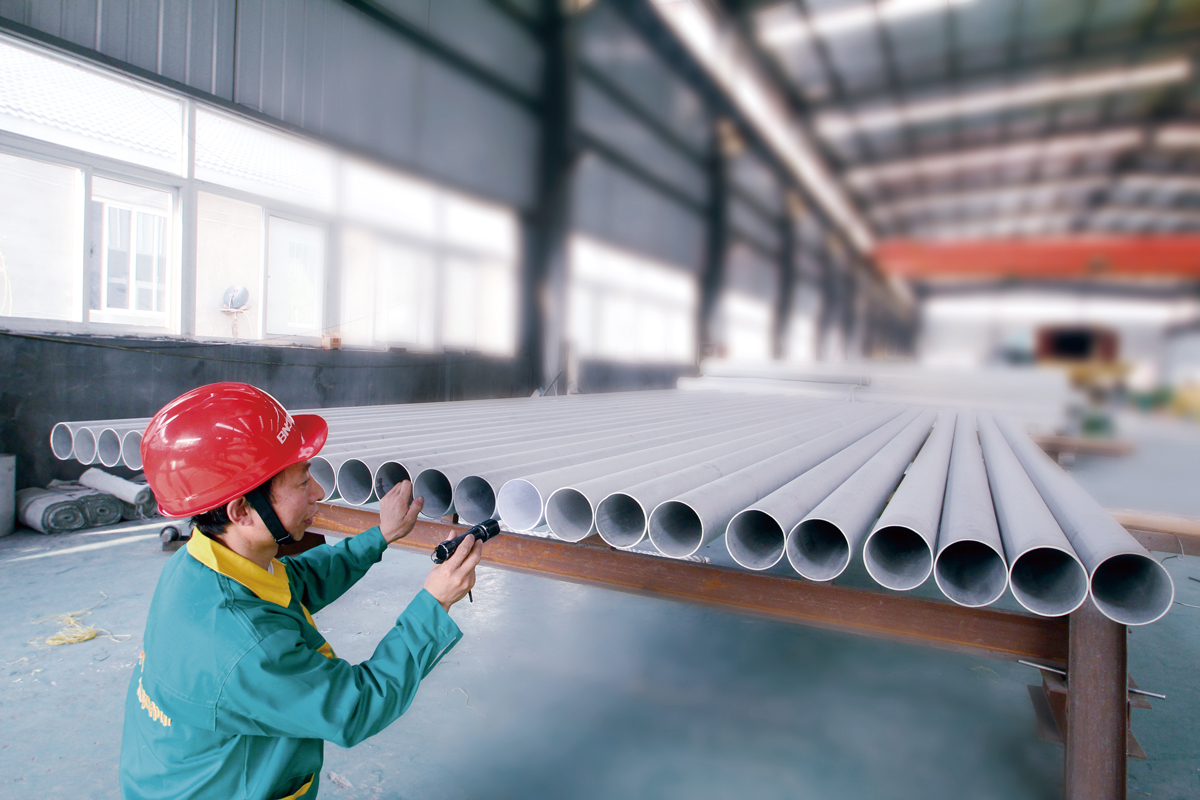 specializing in producing and selling industrial stainless steel pipe stainless steel pipe, duplex stainless steel pipe, ferritic stainless steel pipe and the high temperature alloys steel pipe in various materials and specifications. 
